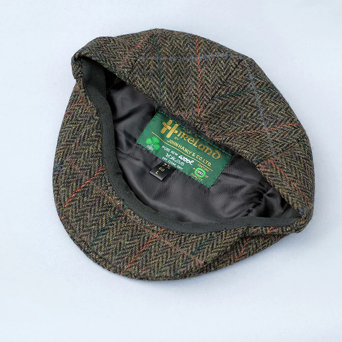 Tweed Flat Cap in green windowpane - Image 6