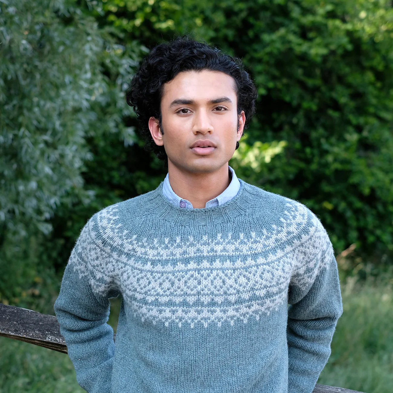 Two tone mens fair isle sweater in graphite green - Image 3