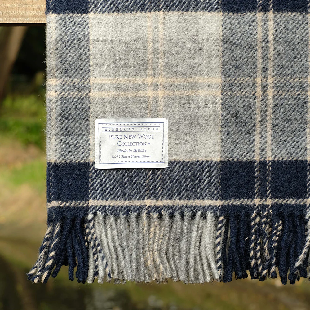 Pure Wool Blanket in Silver Bannockbane Tartan - Image 3